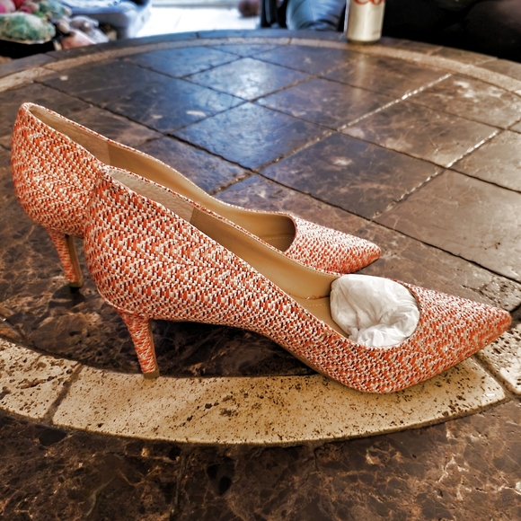 Alfani Womens Jeules Pointed Toe Slip On Pumps Red 10 NWOT - Picture 5 of 5